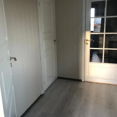 公寓 Koselig Enebolig Med Gratis Parkering! *